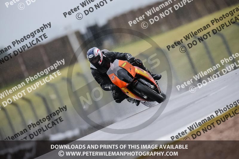 PJM Photography;donington no limits trackday;donington park photographs;donington trackday photographs;no limits trackdays;peter wileman photography;trackday digital images;trackday photos